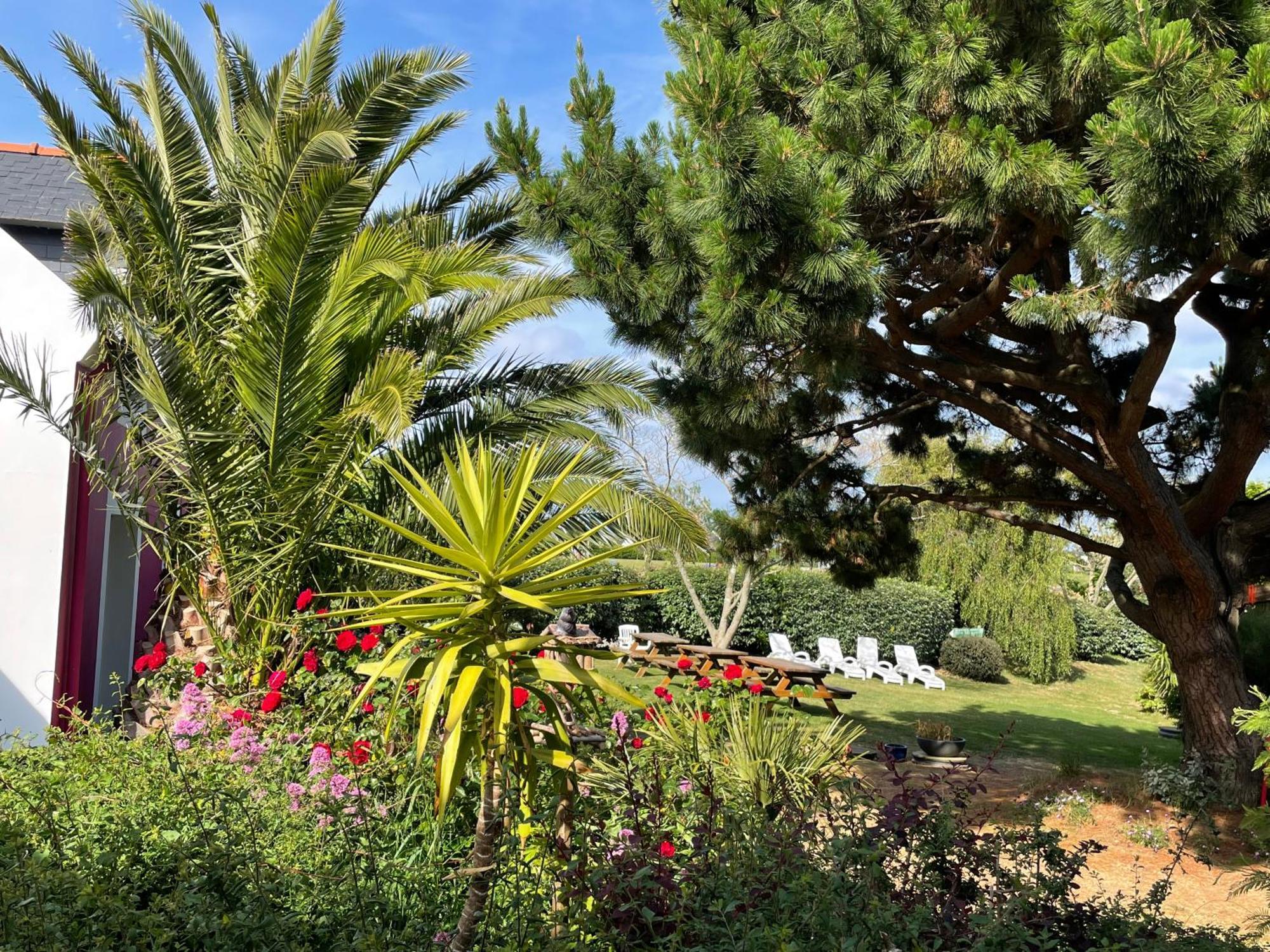 Hotel Aux Tamaris Sauzon Exterior foto